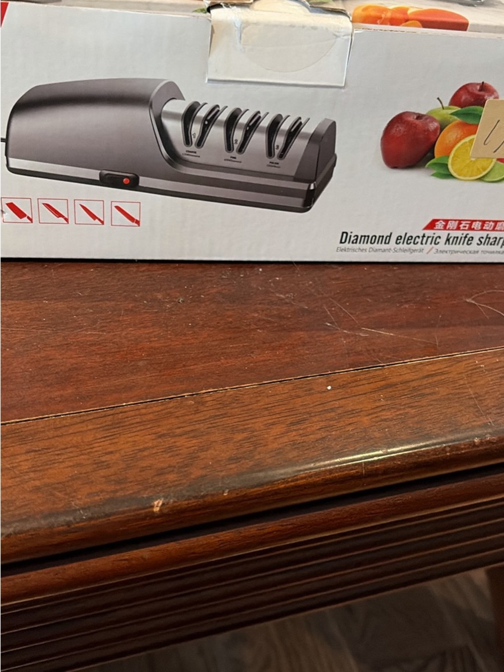 Diamond Electric Knife Sharpener in Gray - Unbranded